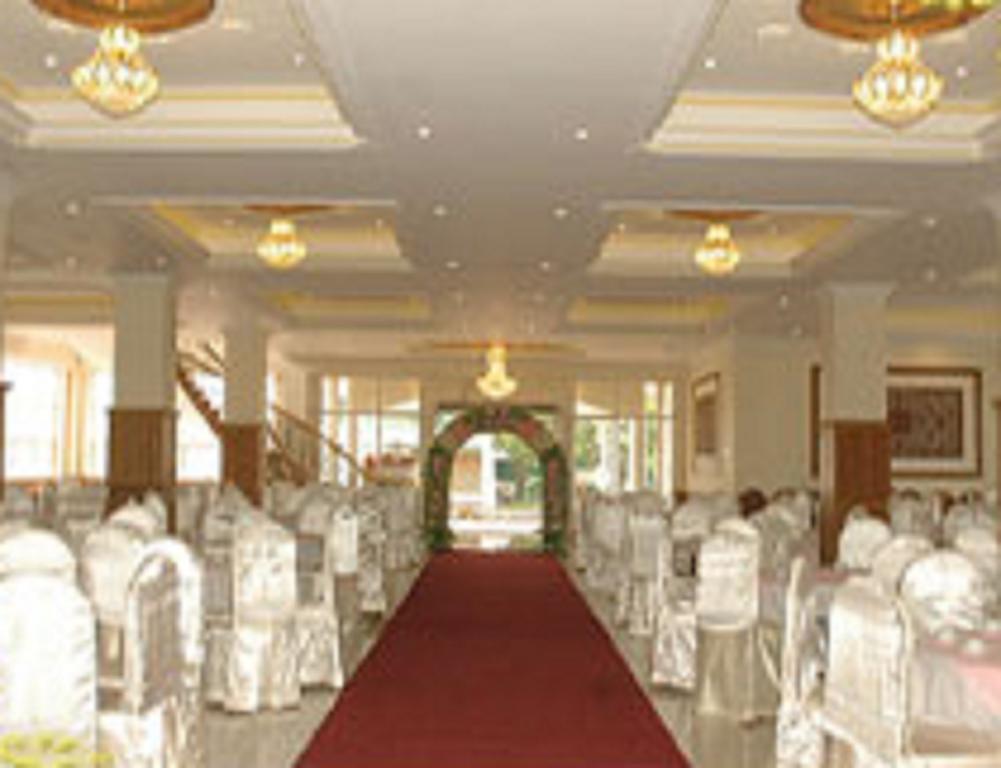 Diamond Crown Hotel Tawè Zewnętrze zdjęcie