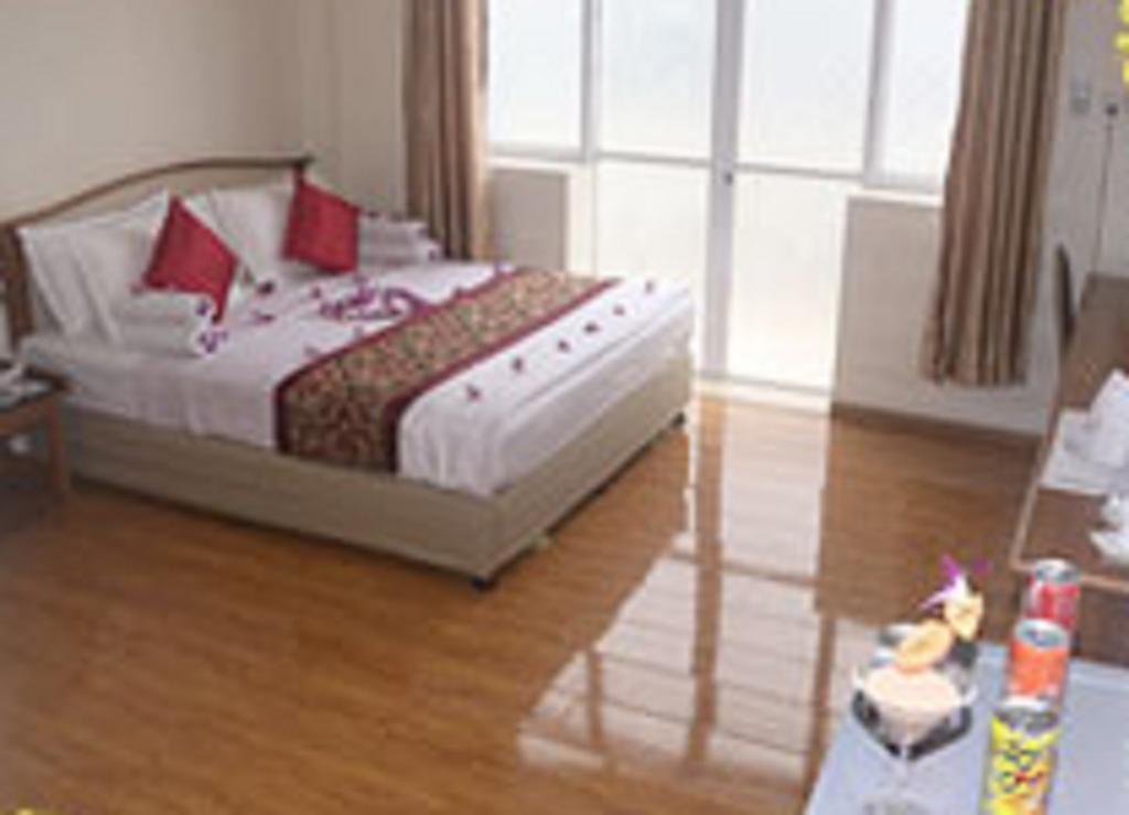 Diamond Crown Hotel Tawè Zewnętrze zdjęcie